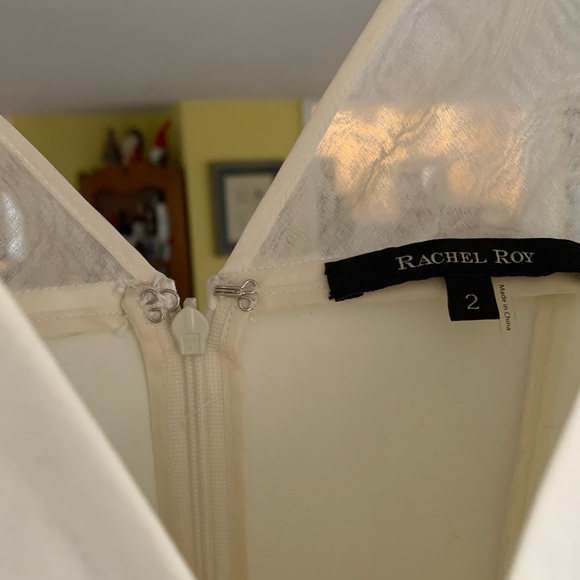 Rachel Roy tailored spring cocktail dress in white - Picture 4 of 7